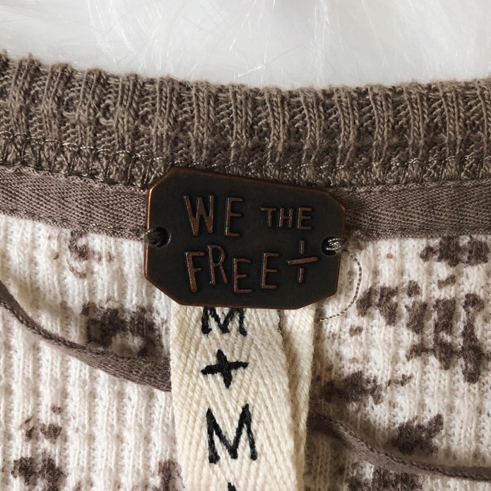 •SOLD• We The Free People Davis Mottled Henley - Picture 4 of 8